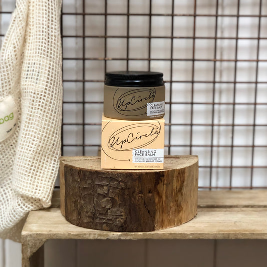 Cleansing Balm with Apricot Powder